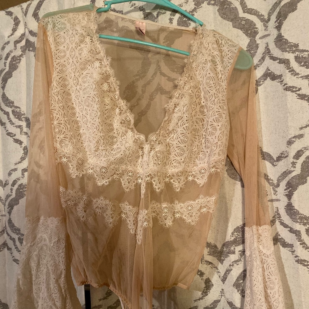 CLASSY new Victoria’s Secret body suit